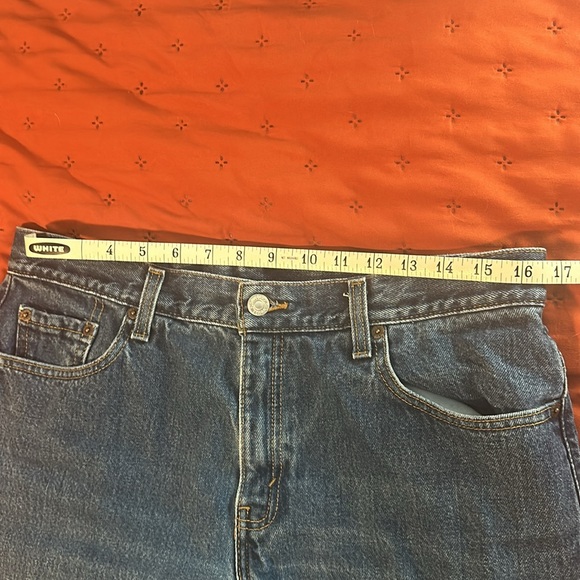 Levis Vintage 505 High Rise Straight Leg Dad Jeans 33.5” waist - Picture 4 of 5